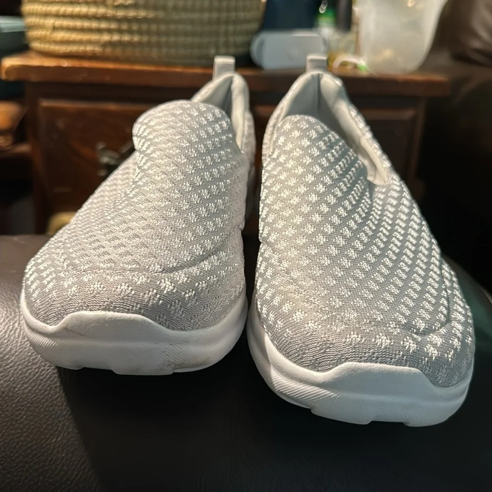 Sketchers S Sport memory foam shoes light gray size 9.5 9-1/2 - Picture 11 of 14